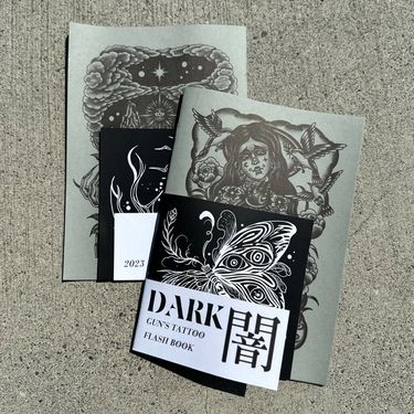 DARK闇