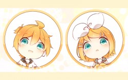 鏡音看你胸章