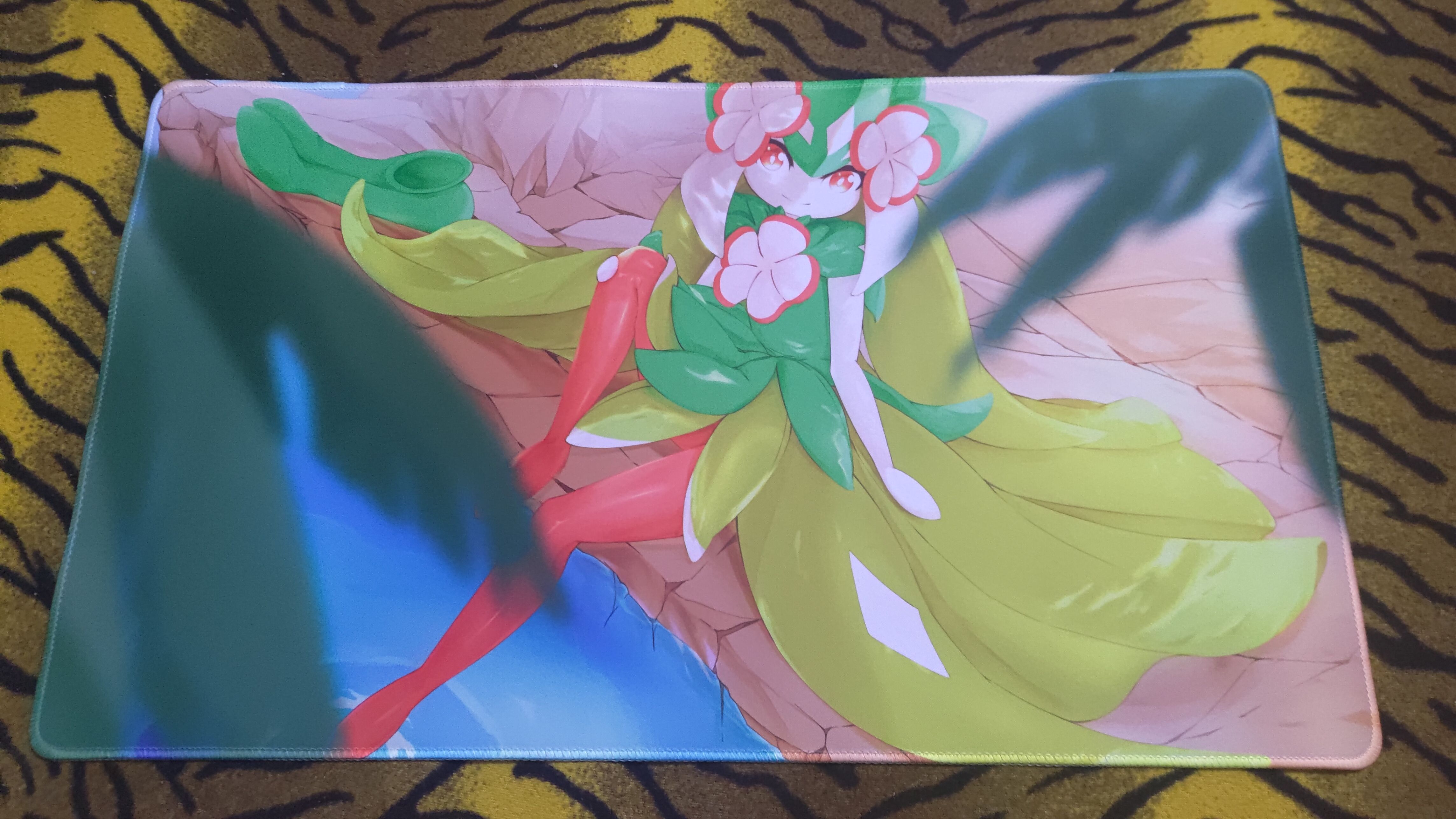 幻獸帕魯岸邊的花麗娜桌墊
