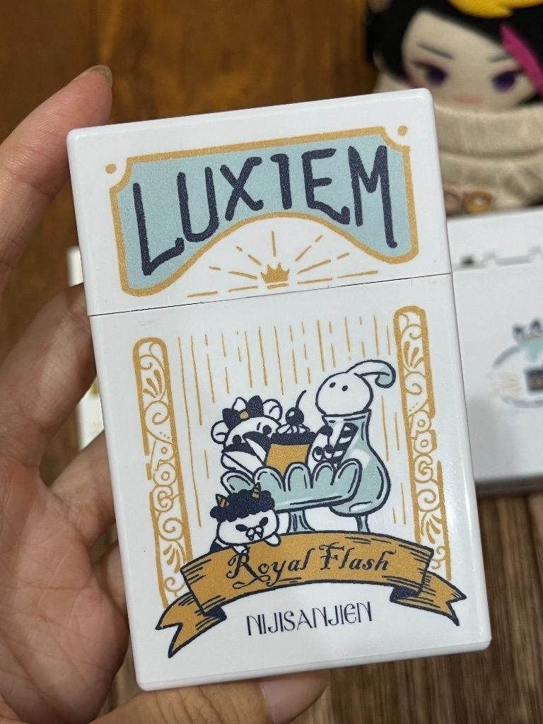 nijisanjiEN/ Luxiem小卡盒