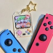 【萬家箱】豹子頭遊戲機壓克力吊飾