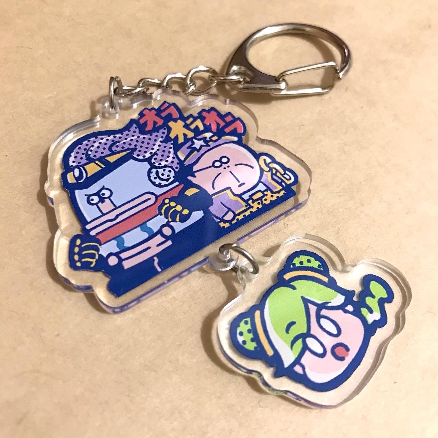JOJO歐拉這一家壓克力串接吊飾